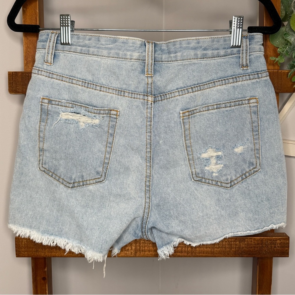 Raw Hem Distressed Denim Light Blue Shorts - Picture 4 of 6